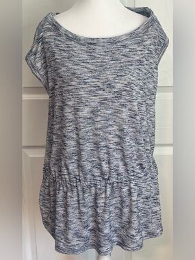 GAP Softspun Tie-Waist Top In a Blue Space-Dye Pattern
